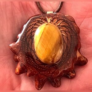 Third Eye Pinecone Adjustable Necklace Handcrafted Tiger’s Eye Pendant 2”x2” NWT